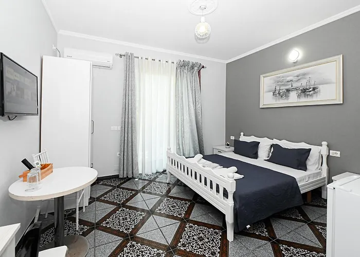 Fama 3* Škalngur