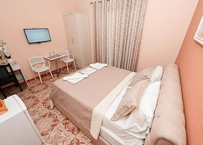Fama 3* Škalngur